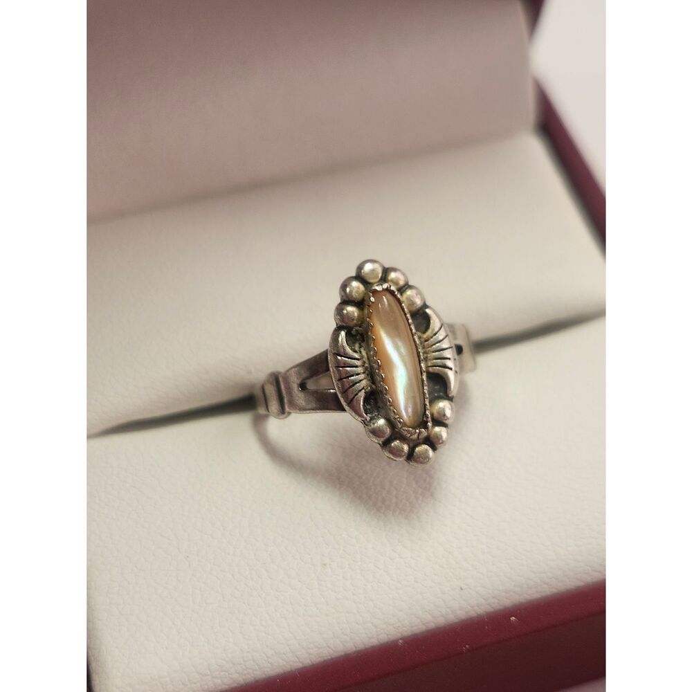 Bell Trading Post Ring Silver MOP Stone Sterling 925 Size 6